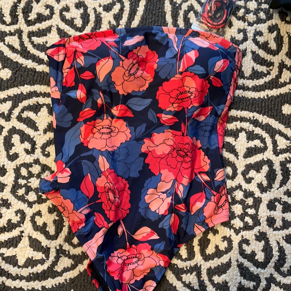 Kona sol women’s bandeau modern one piece